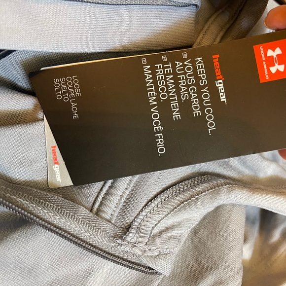 Undee Armour Men’s Gray Hoodie Sweatshirt Size Small NWT - Picture 8 of 10